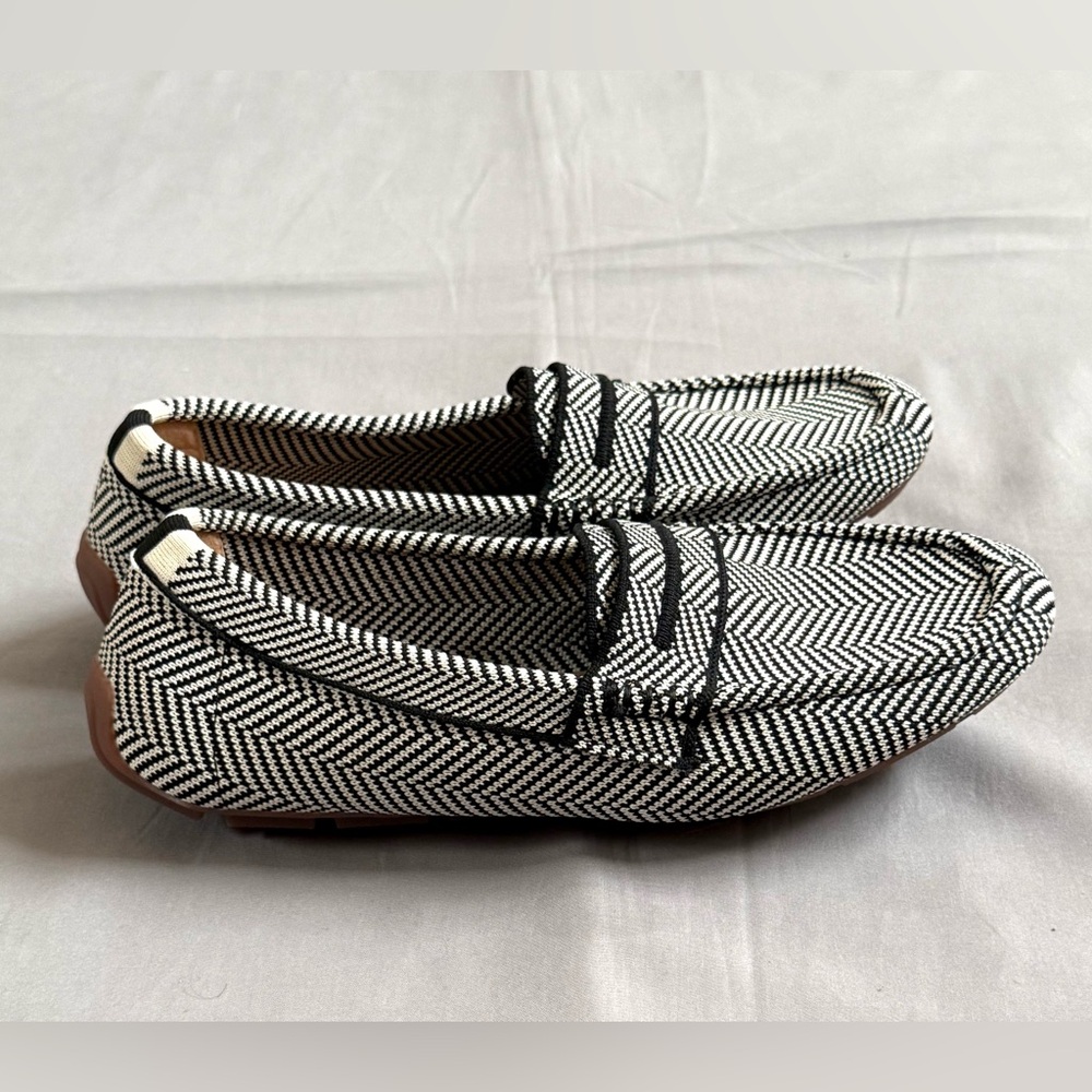 Women’s Zelaprox Black‎ And White Shoes Size 7 - Picture 2 of 4